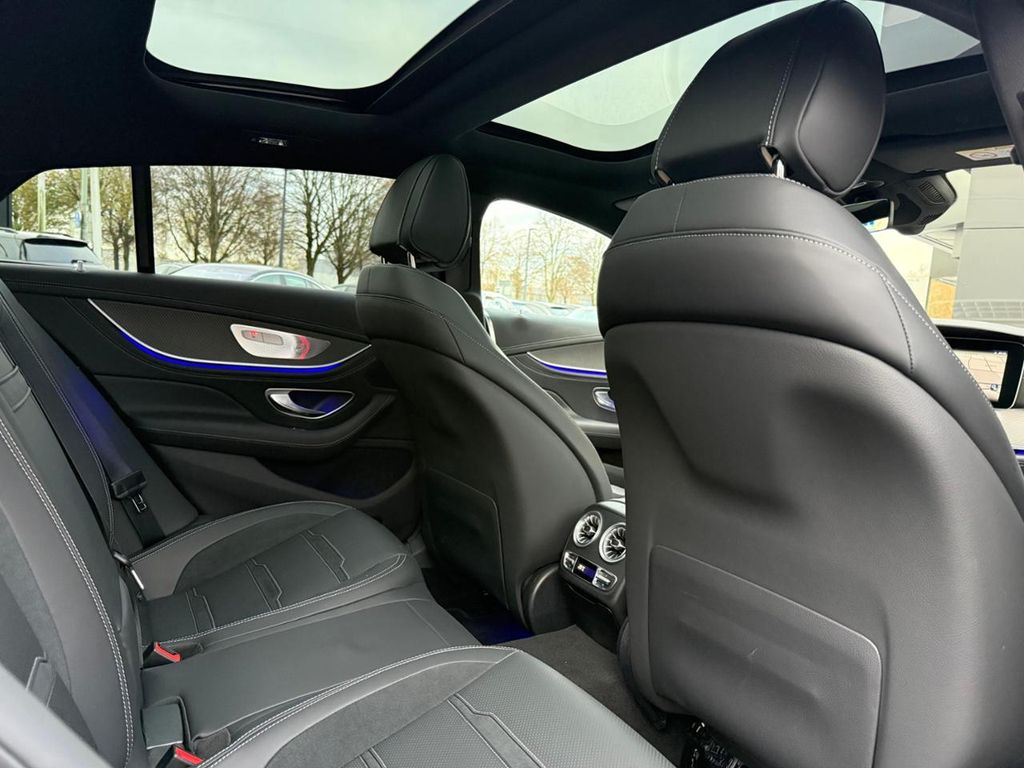 Mercedes-Benz AMG GT 2025