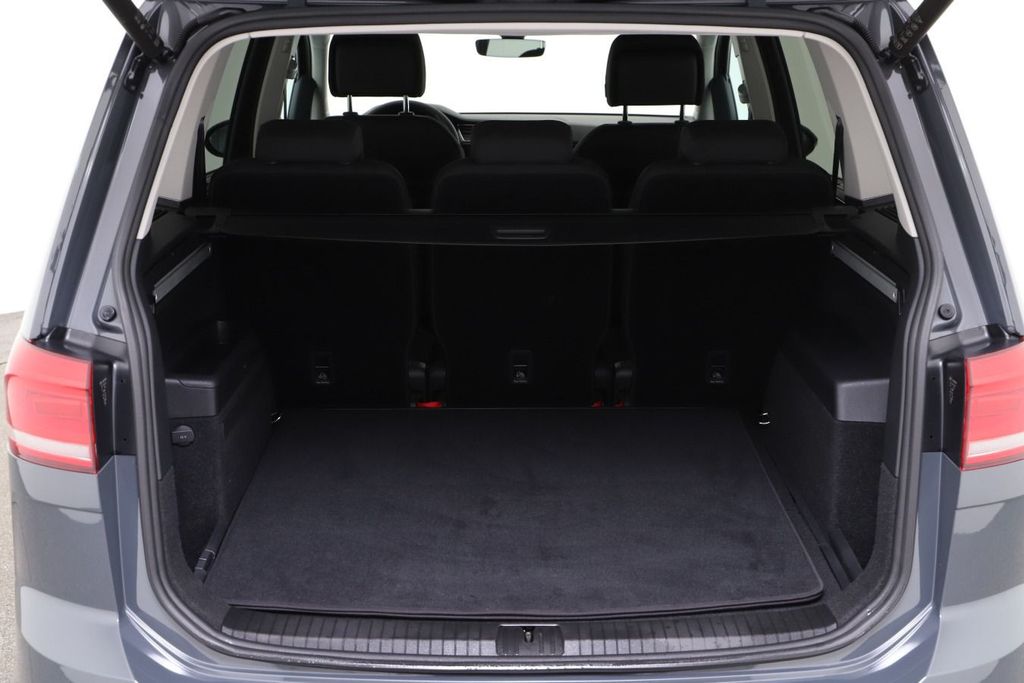 Volkswagen Touran 2025