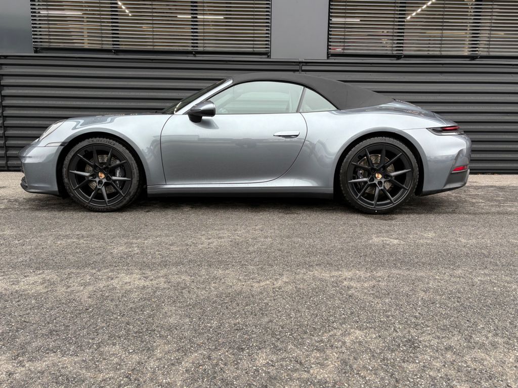 Porsche 992 2025