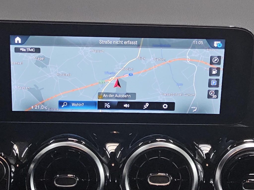 Mercedes-Benz GLA 180 2023