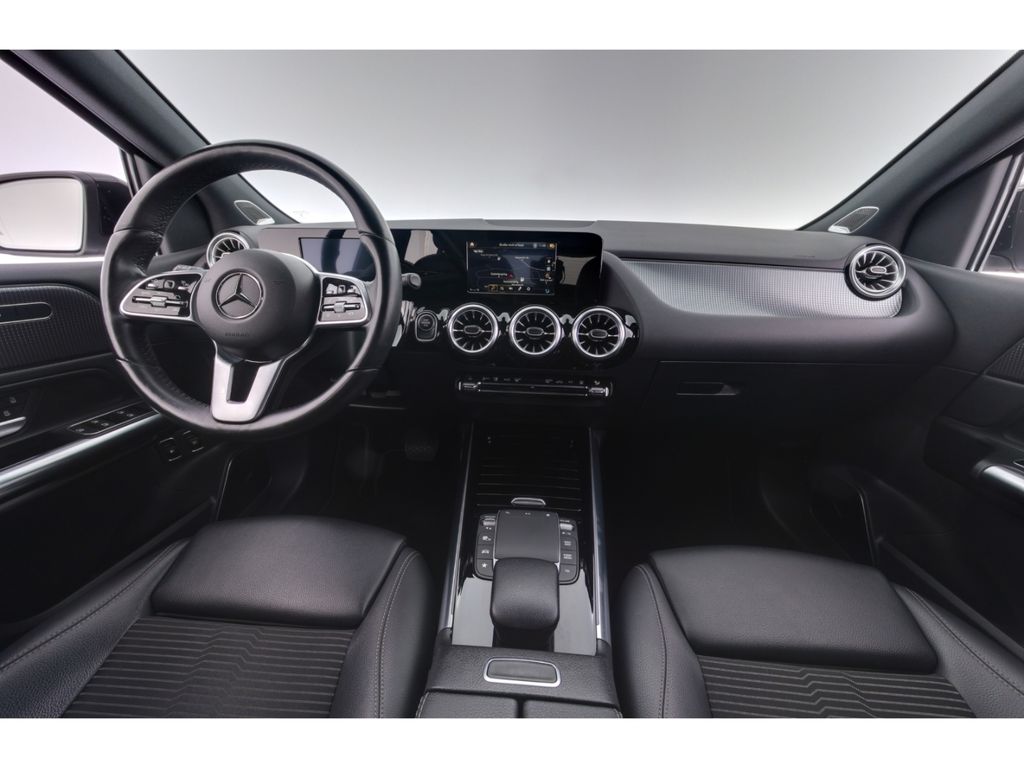 Mercedes-Benz B 250 2021