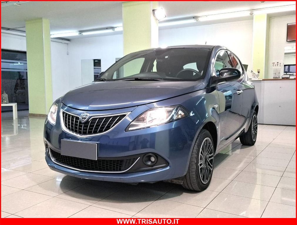 Lancia Ypsilon 2024