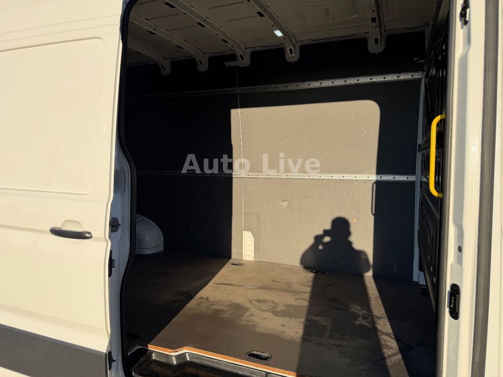 Volkswagen Crafter 2023