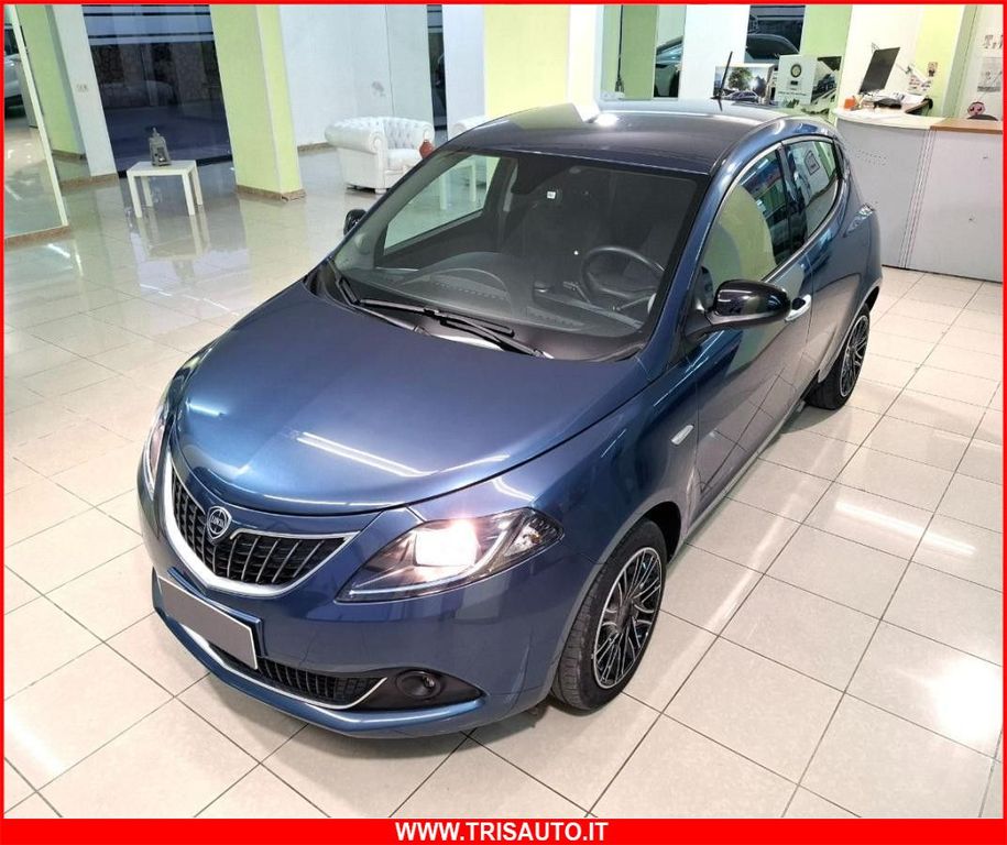 Lancia Ypsilon 2024