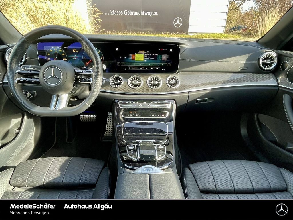 Mercedes-Benz E 300 2023