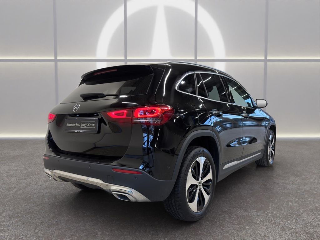 Mercedes-Benz GLA 250 2022
