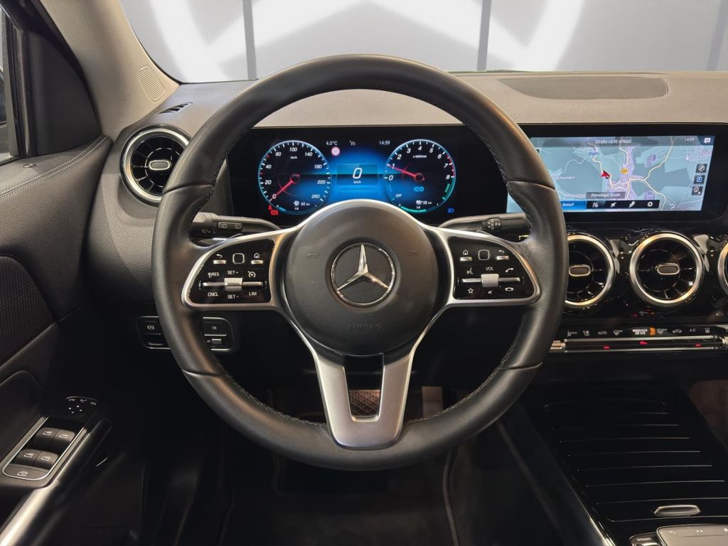 Mercedes-Benz GLA 250 2022