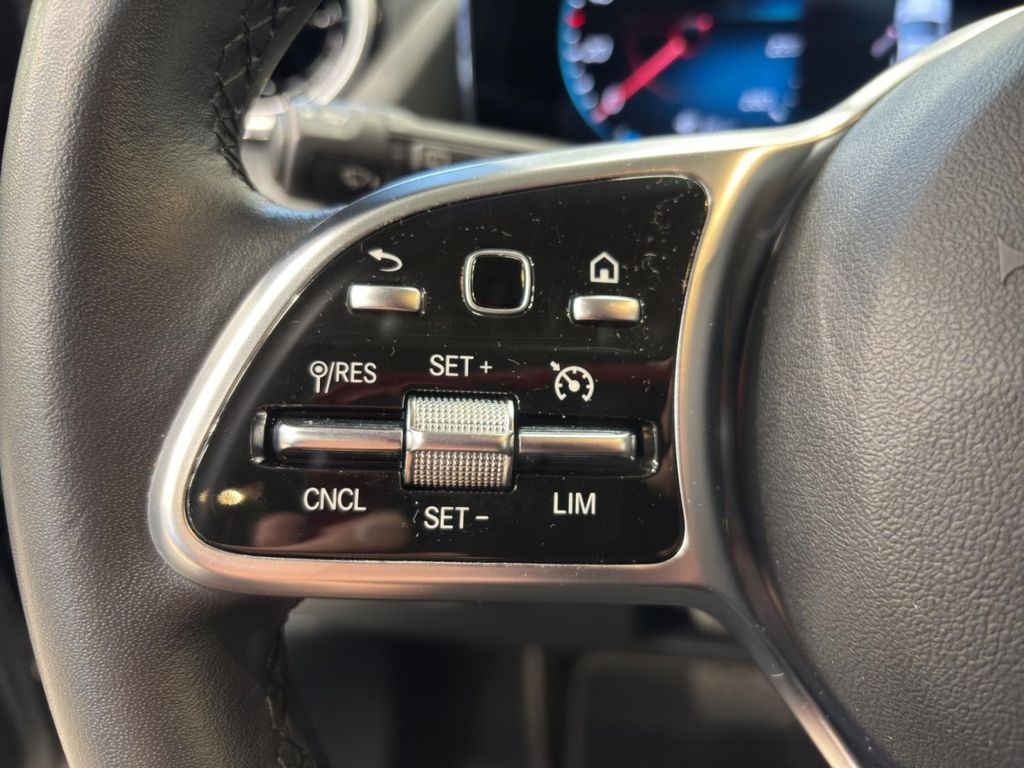 Mercedes-Benz GLA 250 2022