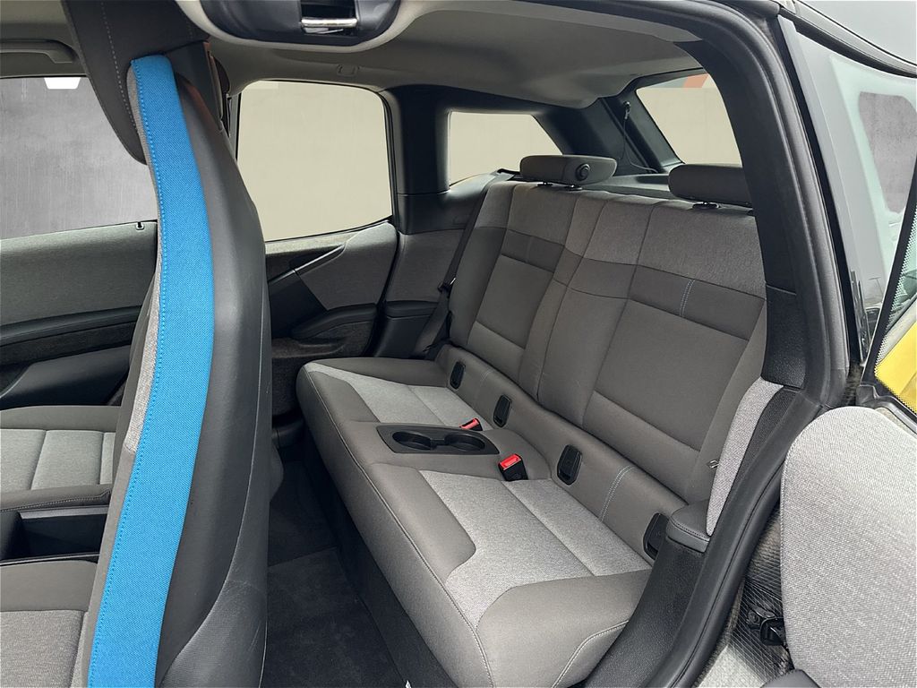 BMW i3 2022