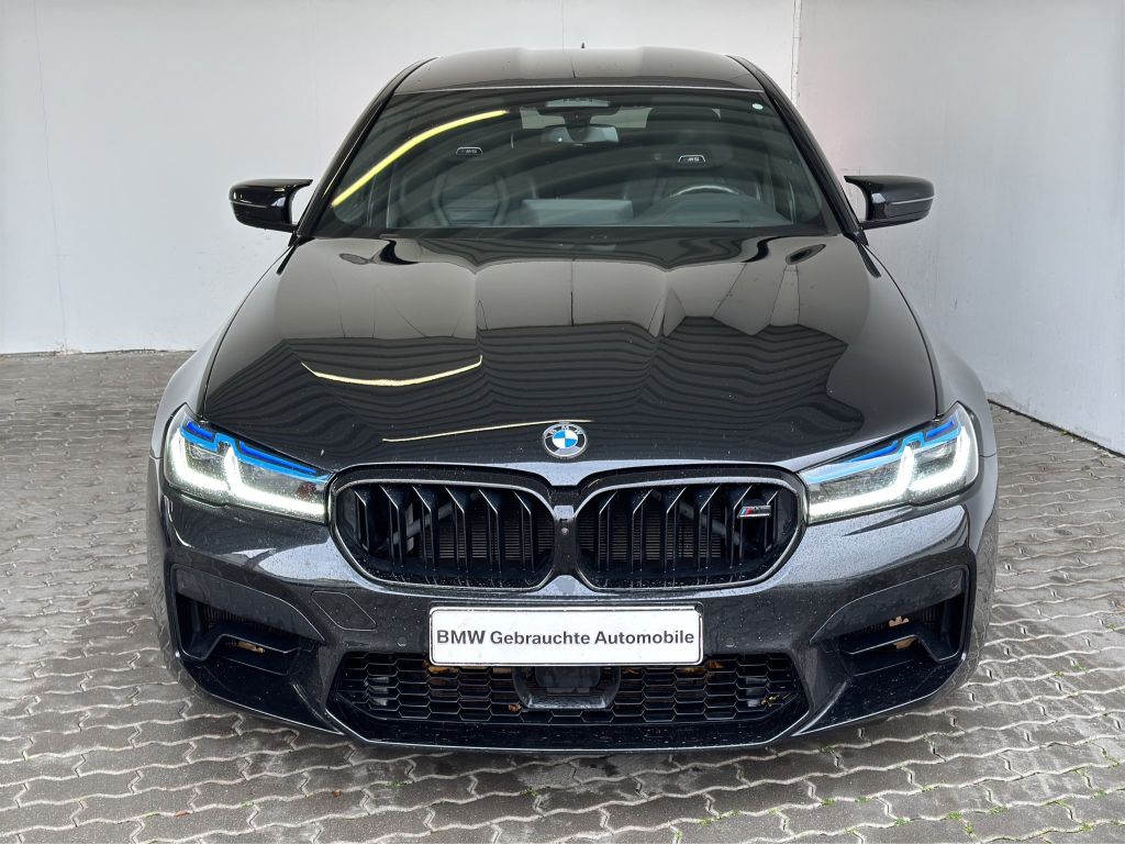 BMW M5 2021