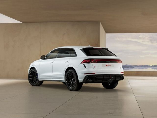 Audi RSQ8 2025