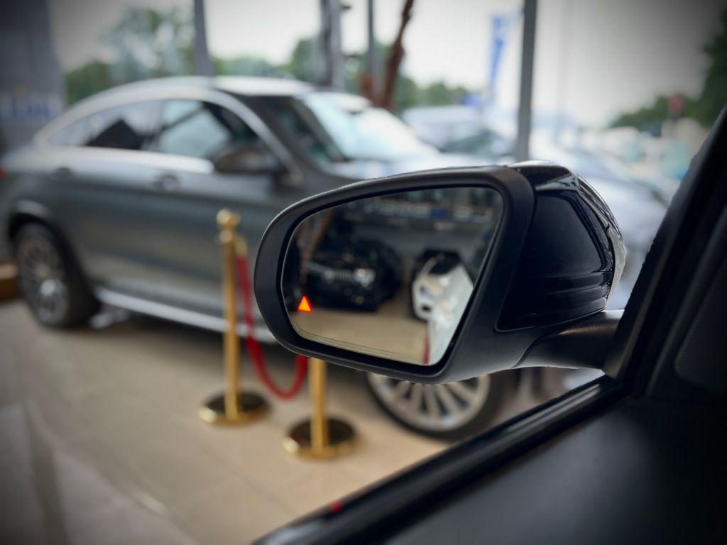 Mercedes-Benz GLC 300 2021
