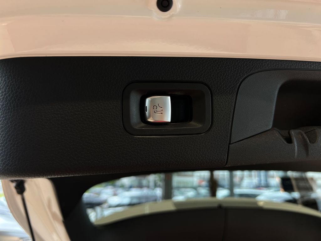 Mercedes-Benz GLC 300 2021