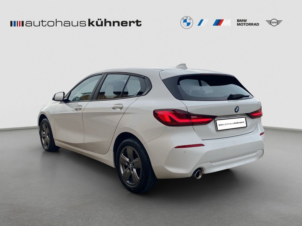 BMW 118 2021