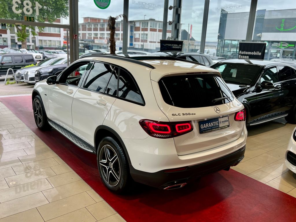 Mercedes-Benz GLC 300 2021