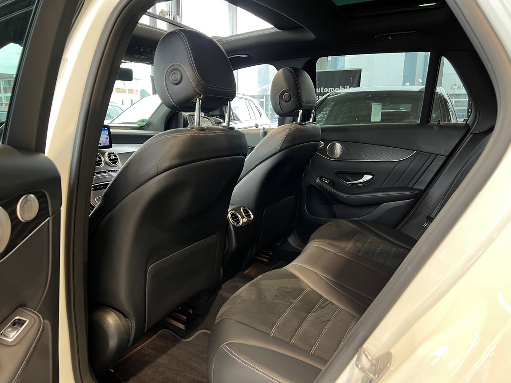 Mercedes-Benz GLC 300 2021