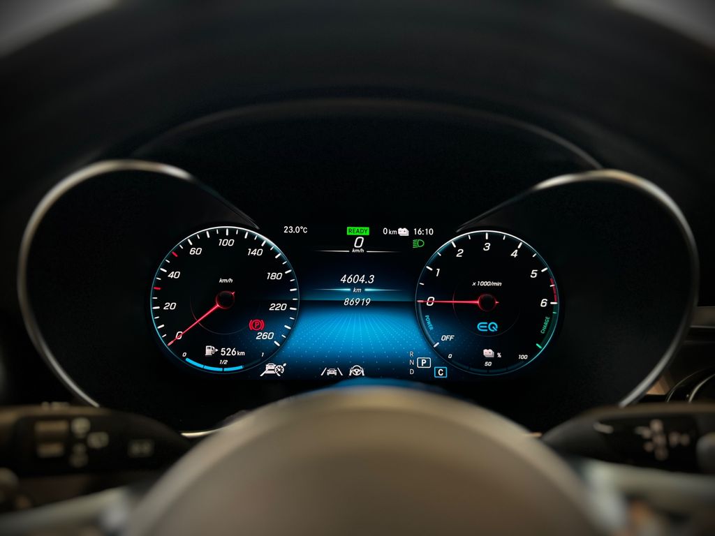 Mercedes-Benz GLC 300 2021