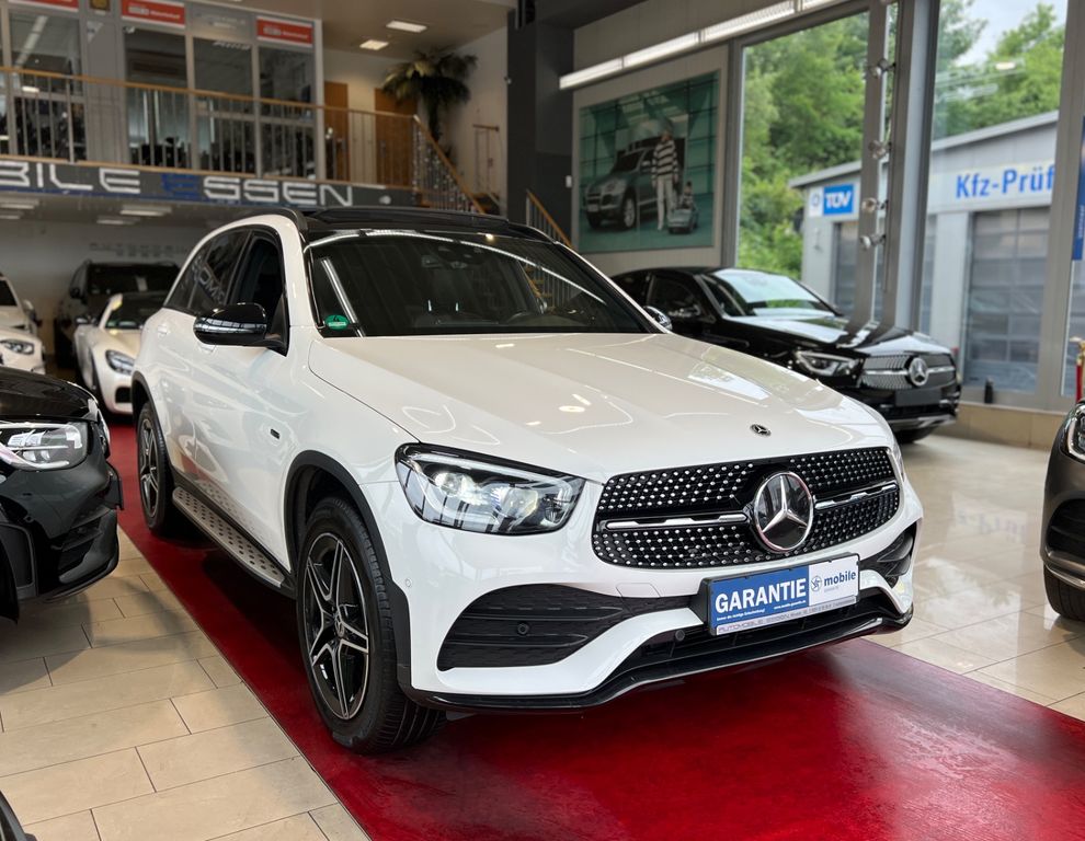 Mercedes-Benz GLC 300 2021