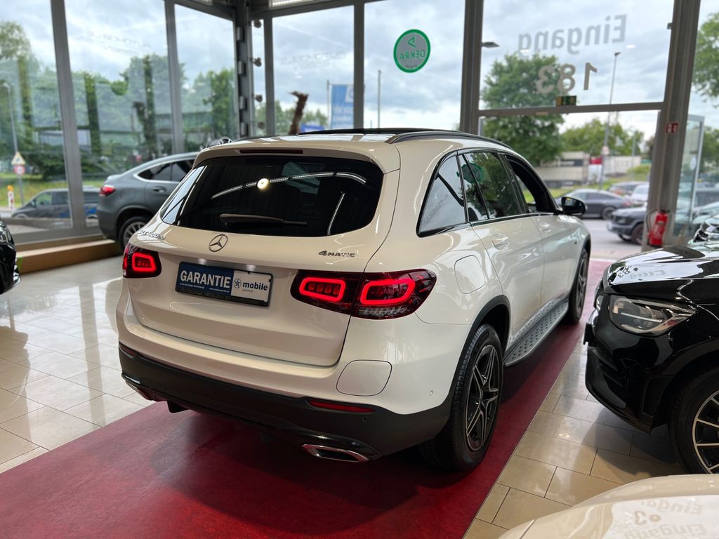 Mercedes-Benz GLC 300 2021