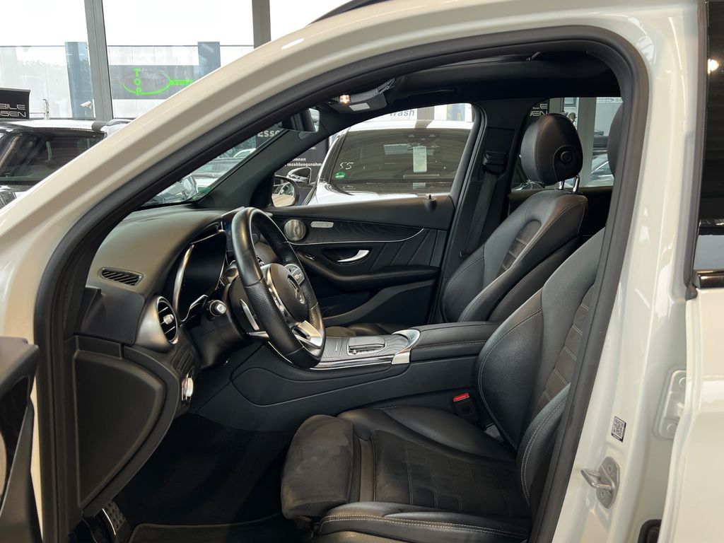 Mercedes-Benz GLC 300 2021