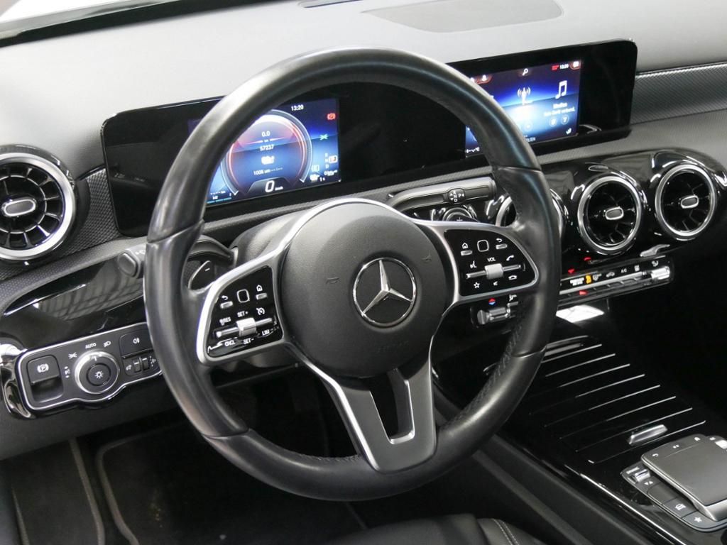 Mercedes-Benz A 250 2021