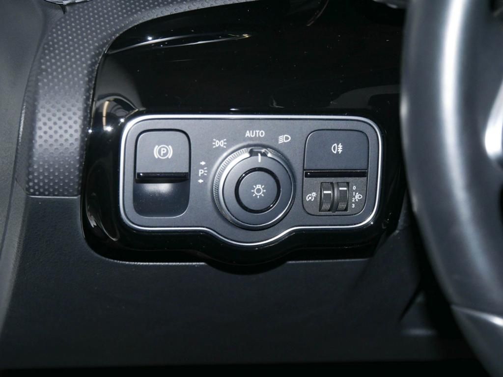 Mercedes-Benz A 250 2021