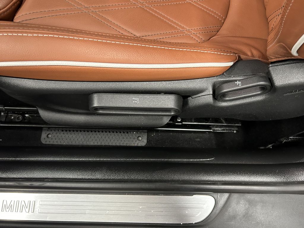 MINI Cooper Cabrio 2022