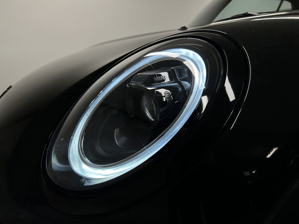 MINI Cooper Cabrio 2022