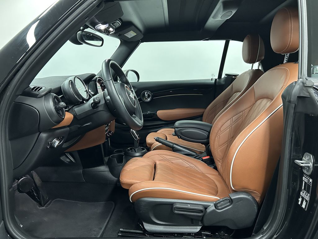 MINI Cooper Cabrio 2022