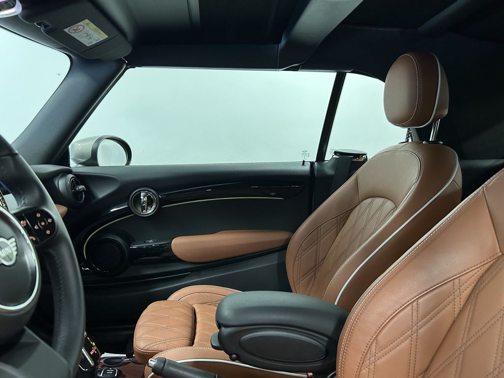 MINI Cooper Cabrio 2022