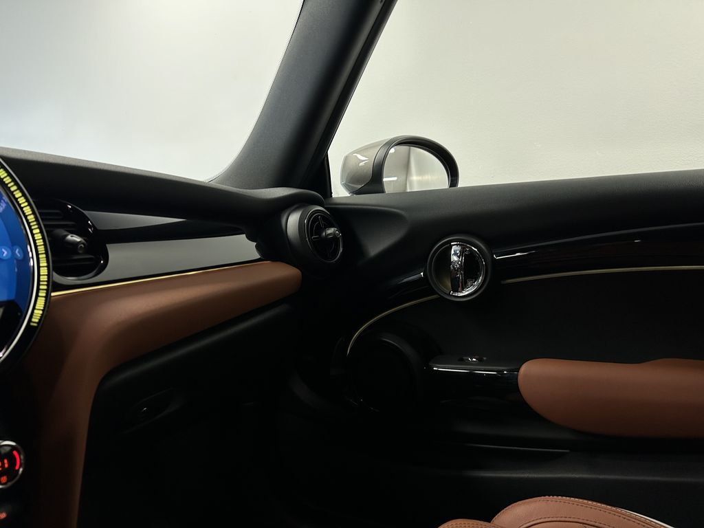 MINI Cooper Cabrio 2022