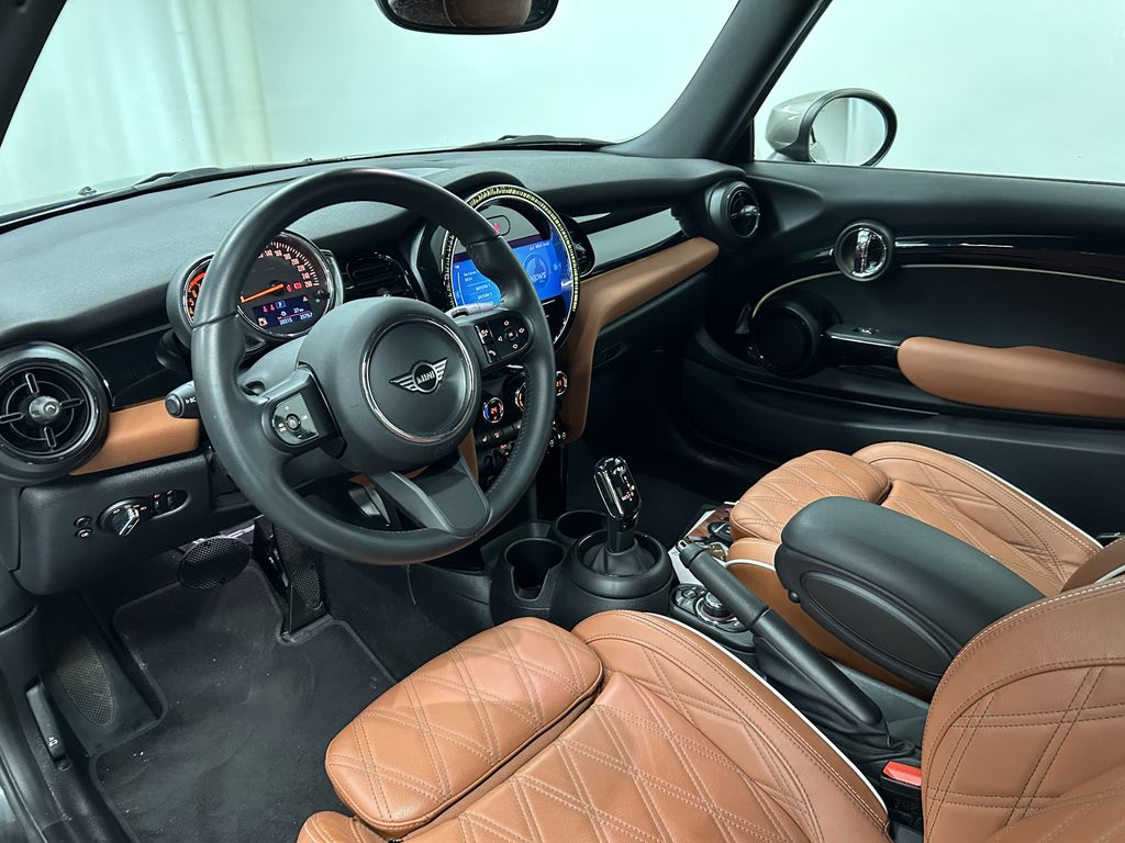 MINI Cooper Cabrio 2022