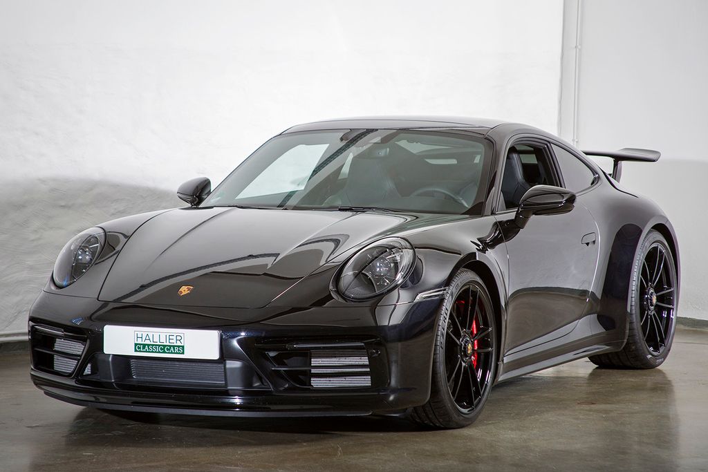 Porsche 992 2024