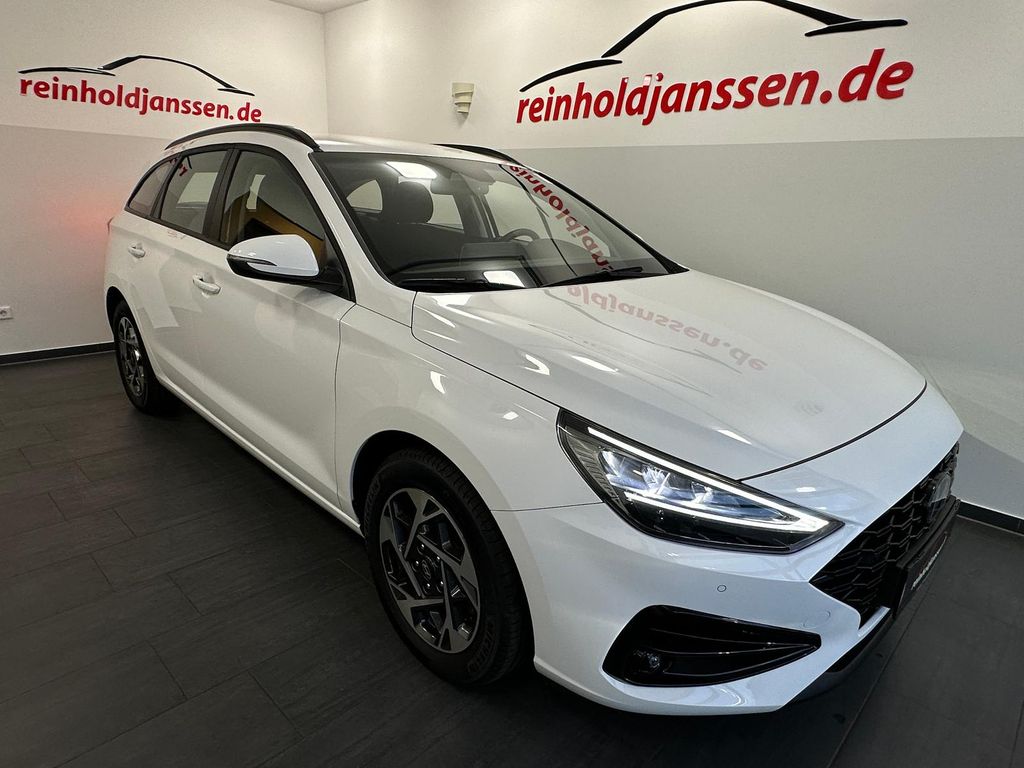 Hyundai i30 2025