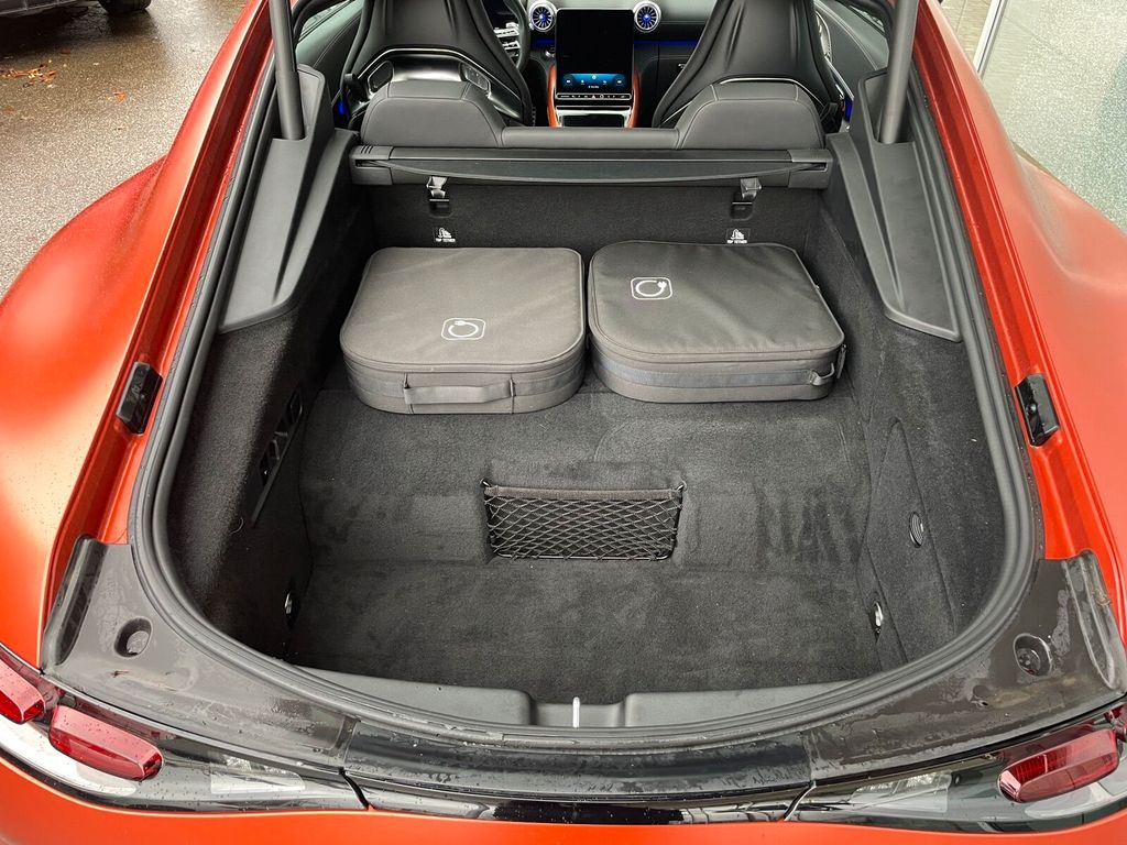 Mercedes-Benz AMG GT 2024