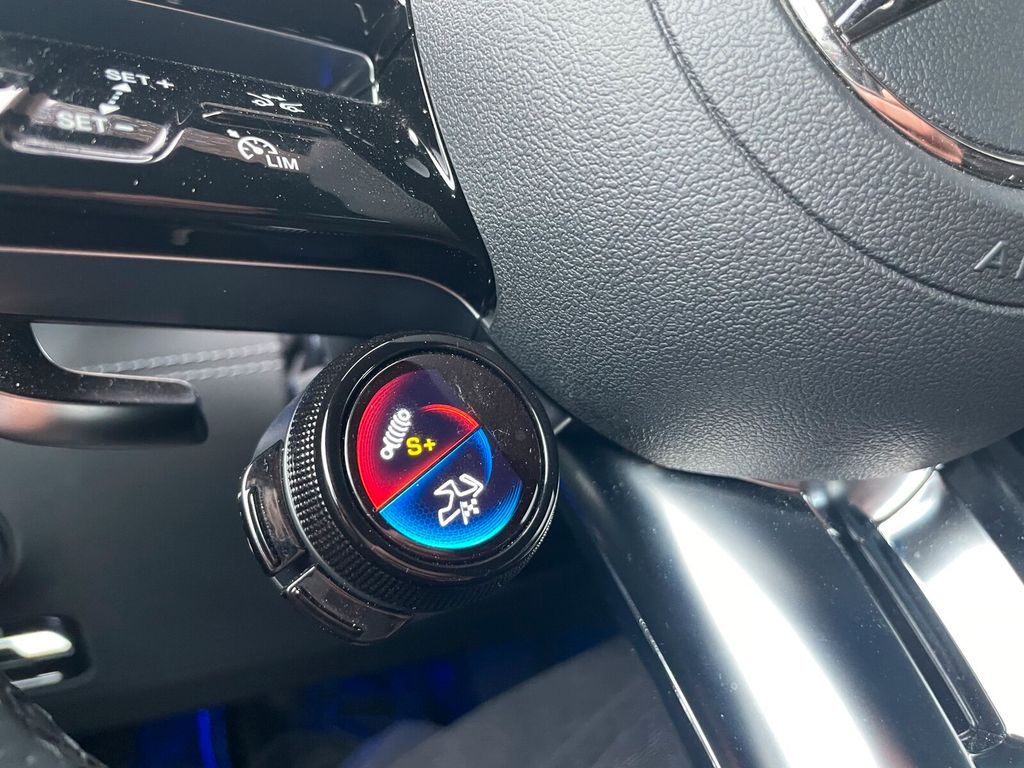 Mercedes-Benz AMG GT 2024