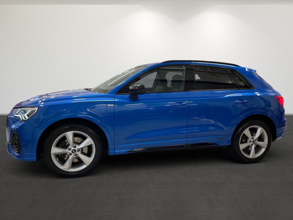 Audi Q3 2021