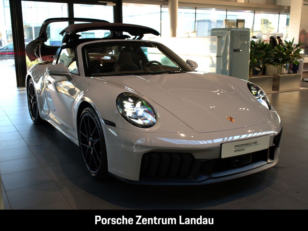 Porsche 992 2025