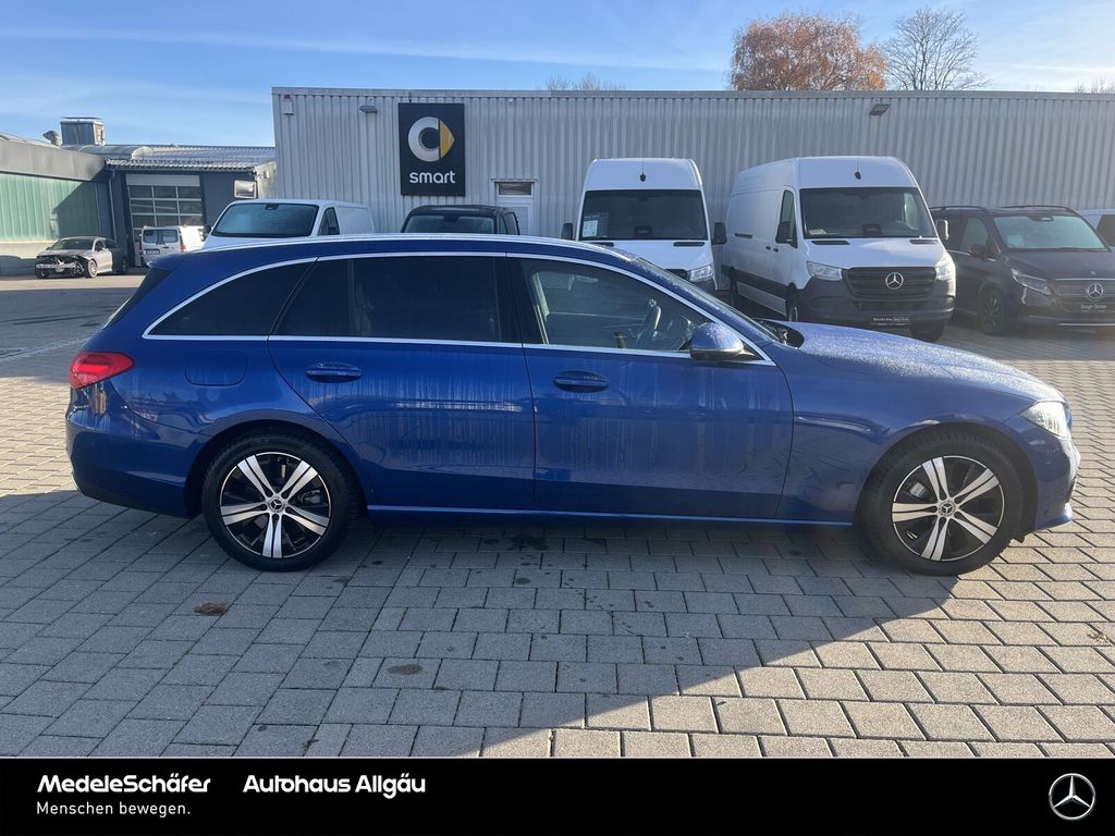 Mercedes-Benz C 300 2024