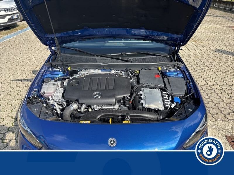 Mercedes-Benz A 180 2024