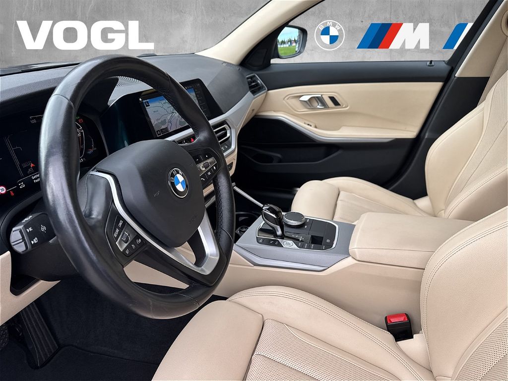 BMW 320 2022
