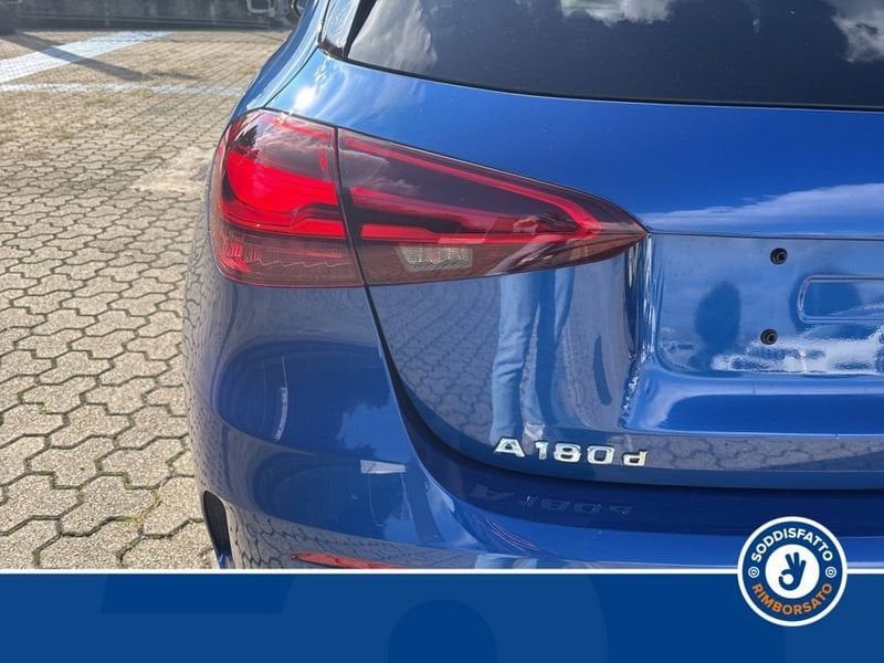 Mercedes-Benz A 180 2024