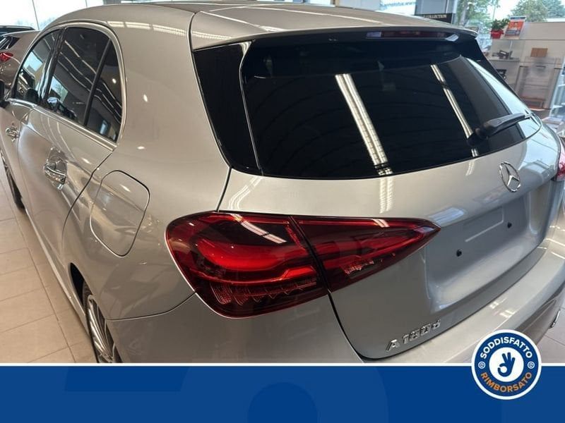 Mercedes-Benz A 180 2024