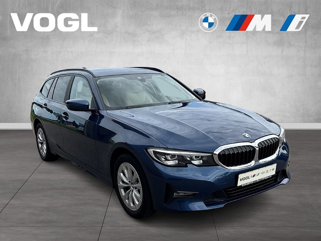 BMW 320 2022