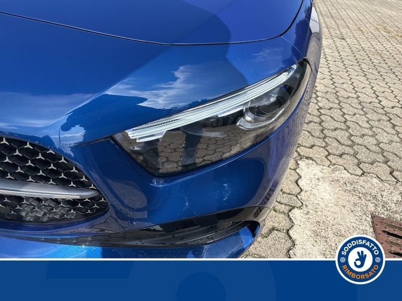 Mercedes-Benz A 180 2024