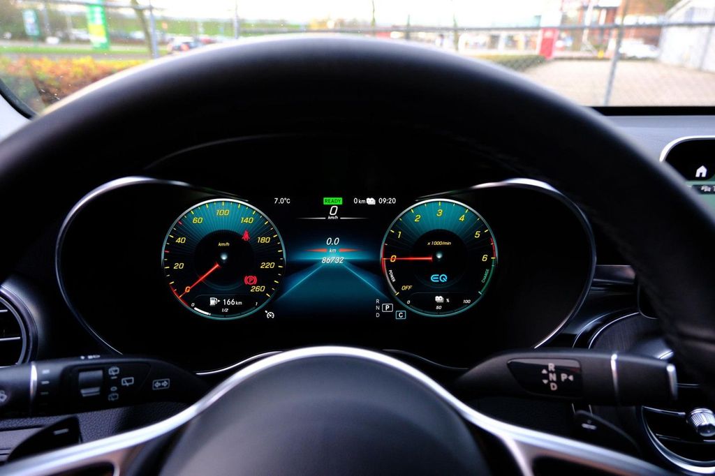 Mercedes-Benz GLC 300 2022