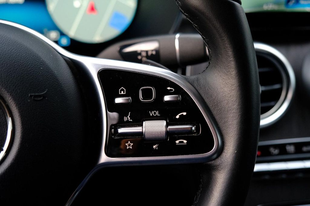 Mercedes-Benz GLC 300 2022