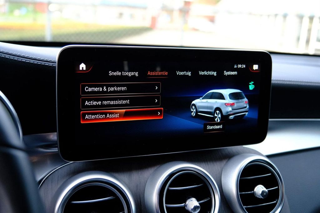 Mercedes-Benz GLC 300 2022
