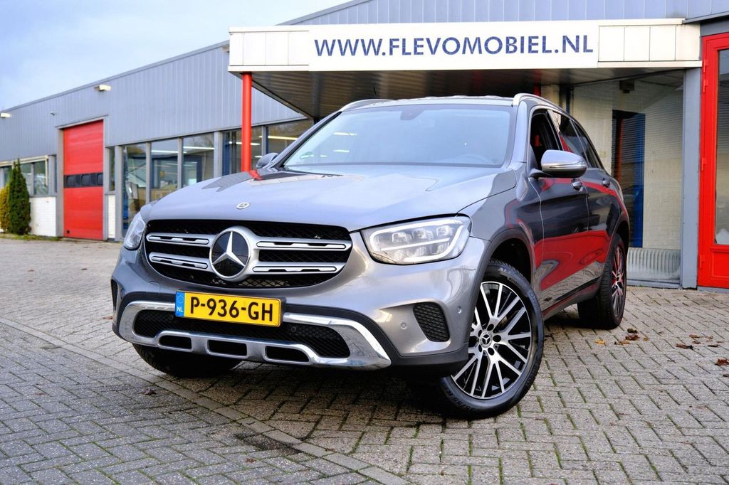 Mercedes-Benz GLC 300 2022