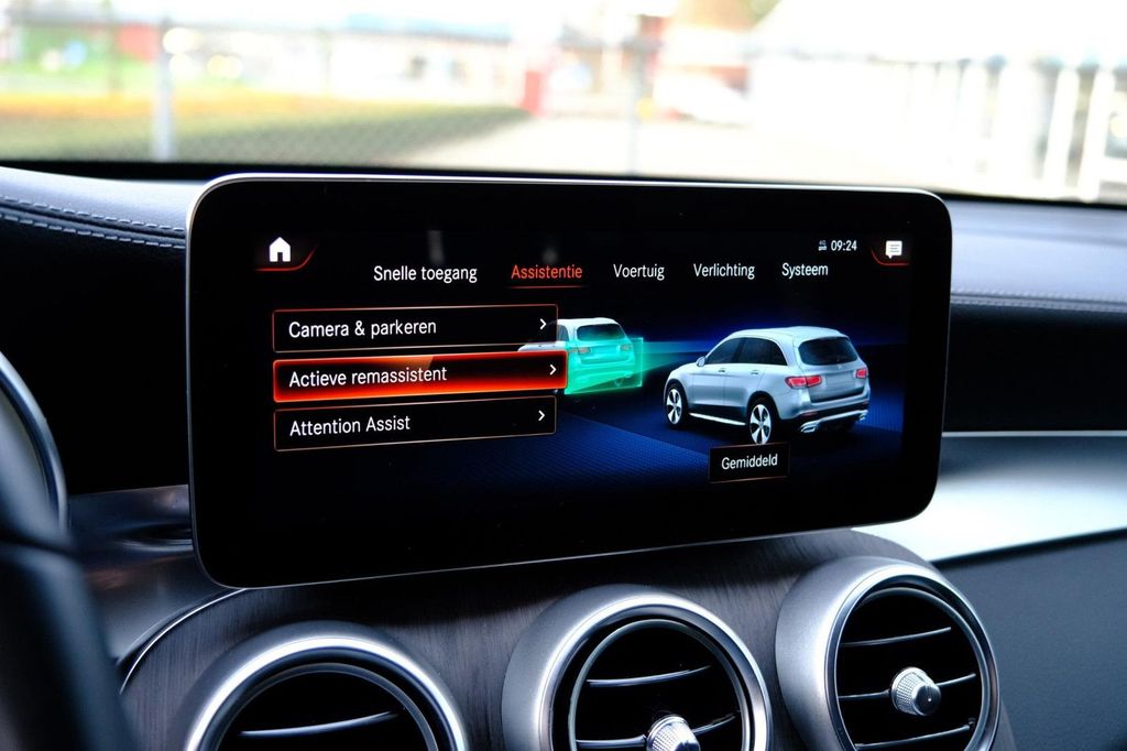 Mercedes-Benz GLC 300 2022